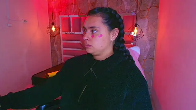 lorem adams online show from 11.12.25