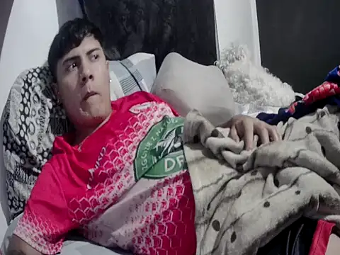 Miguel19971 online show from 12.01.25