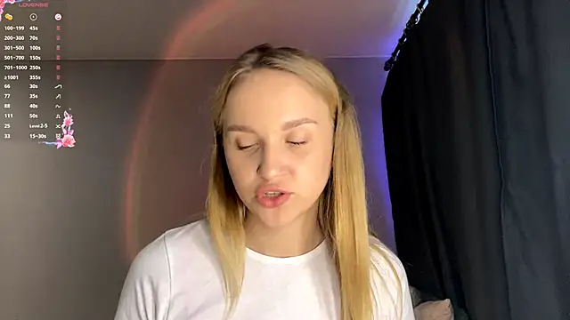 TanekaBoitel online show from 09.23.25