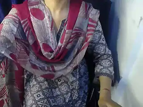 priya gupta7 online show from 10.19.25
