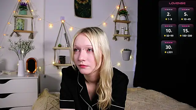 ArcticaRyder online show from 10.05.25