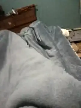 Snapshot of Dotadolargo chatting on 11.10.25 Dotadolargo online show from 11.10.25