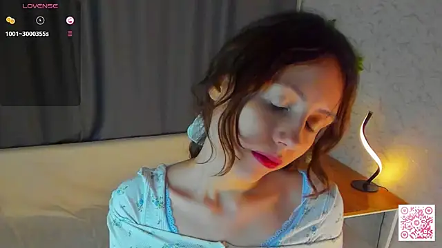 DelilahConsalvo online show from 10.19.25