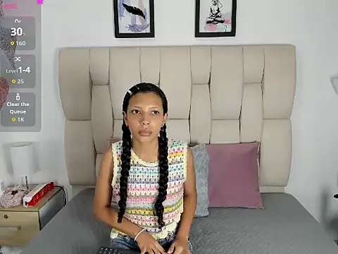 megansweet97 online show from 10.19.25