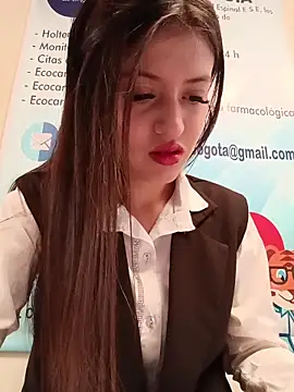 Snapshot of SALOME-28_ chatting on 10.21.25 SALOME-28 online show from 10.21.25