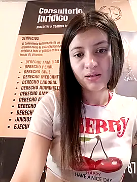 Snapshot of SALOME-28_ chatting on 11.08.25 SALOME-28 online show from 11.08.25