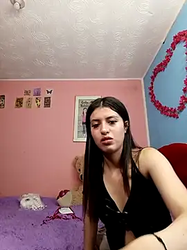 Snapshot of SALOME-28_ chatting on 11.15.25 SALOME-28 online show from 11.15.25