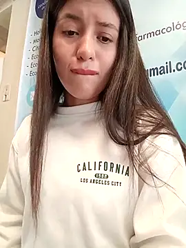 Snapshot of SALOME-28_ chatting on 11.24.25 SALOME-28 online show from 11.24.25