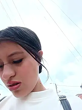 Snapshot of SALOME-28_ chatting on 02.11.26 SALOME-28 online show from 02.11.26