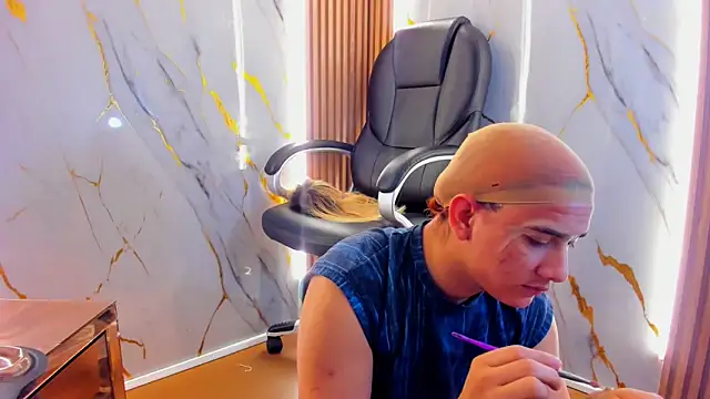 Marian Cristal online show from 02.10.26