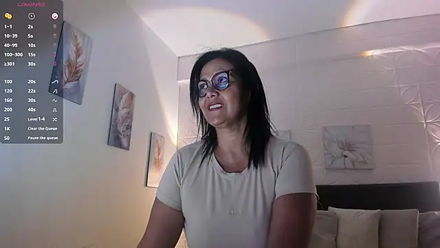 EmillyLim online show from 03.03.26