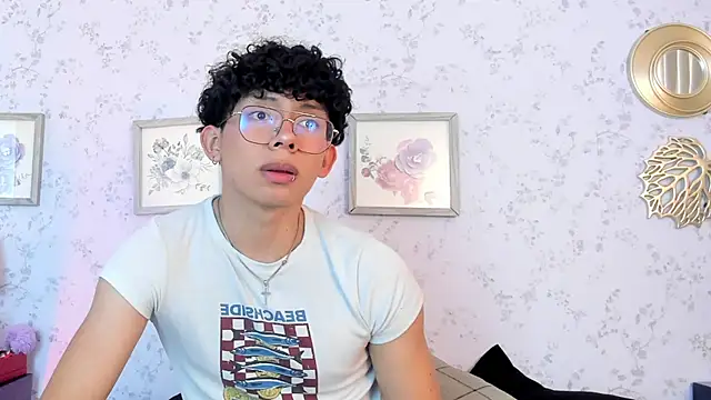 liam twiink online show from 03.25.26