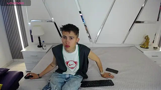 oblivionlove online show from 02.05.26