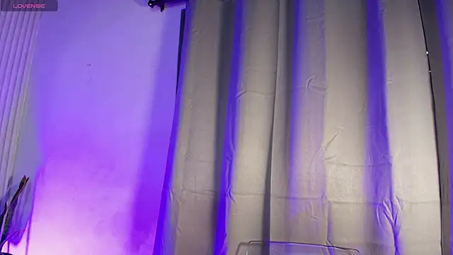 Missdionne curly online show from 02.02.26