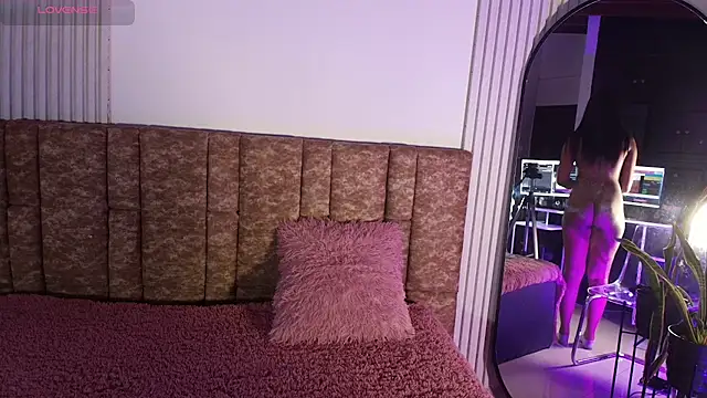 Missdionne curly online show from 03.24.26