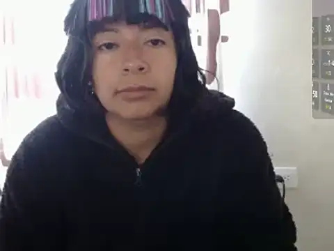 Snapshot of Acelinrose chatting on 04.22.26 Acelinrose online show from 04.22.26