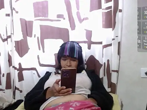 Snapshot of Acelinrose chatting on 05.01.26 Acelinrose online show from 05.01.26