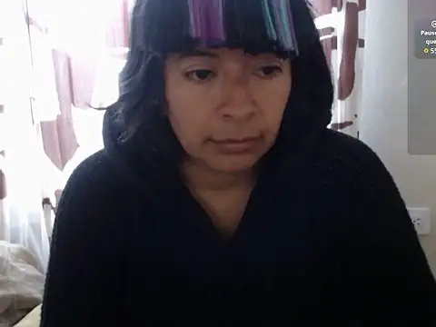 Snapshot of Acelinrose chatting on 05.08.26 Acelinrose online show from 05.08.26
