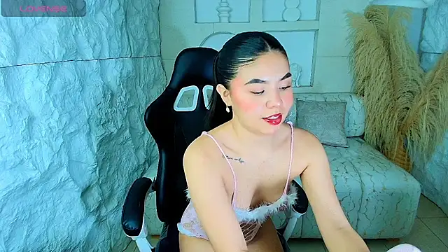 ambarina r online show from 11.30.25