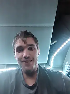 Snapshot of Bigdicktrucker26 chatting on 09.22.25 Bigdicktrucker26 online show from 09.22.25