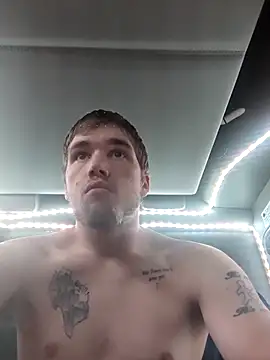 Snapshot of Bigdicktrucker26 chatting on 09.23.25 Bigdicktrucker26 online show from 09.23.25