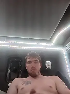 Snapshot of Bigdicktrucker26 chatting on 09.26.25 Bigdicktrucker26 online show from 09.26.25