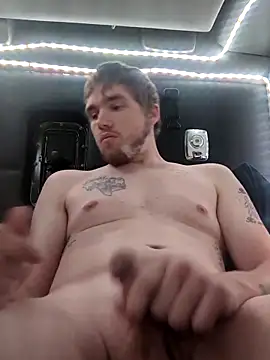 Snapshot of Bigdicktrucker26 chatting on 10.01.25 Bigdicktrucker26 online show from 10.01.25