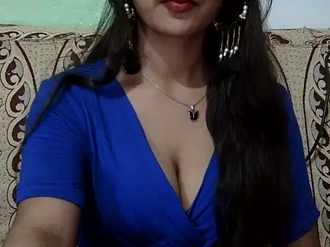 Snapshot of sexy-irm chatting on 10.29.25 sexy-irm online show from 10.29.25