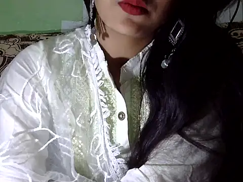 Snapshot of sexy-irm chatting on 11.07.25 sexy-irm online show from 11.07.25