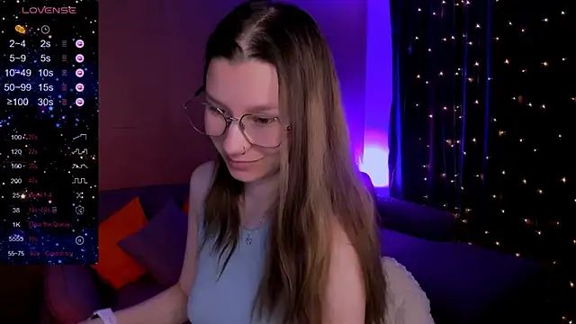 Snapshot of LinaBlossom_ chatting on 03.19.26 LinaBlossom online show from 03.19.26