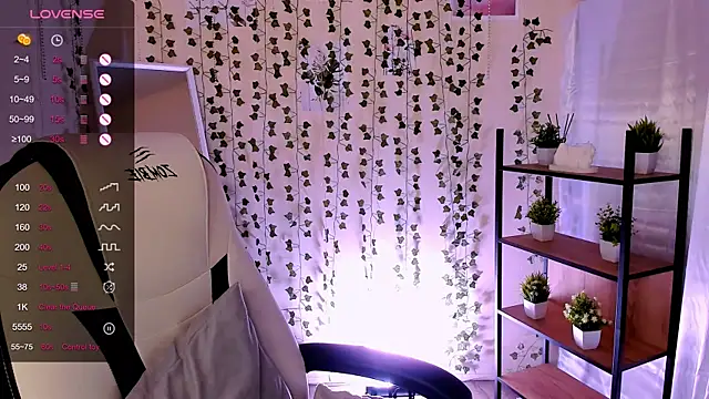 LinaBlossom  online show from 05.15.26
