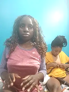 Snapshot of BlackPearl_19 chatting on 12.21.25 BlackPearl 19 online show from 12.21.25