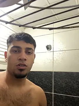 Snapshot of astoperaa chatting on 10.10.25 astoperaa online show from 10.10.25