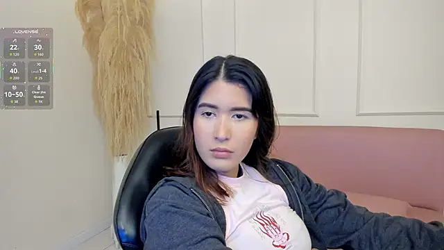 emiilyy cute online show from 10.18.25