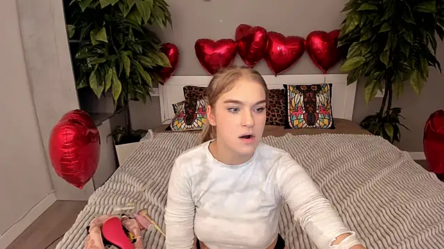 AlinaLiii online show from 02.11.26