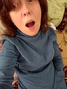 MARYNAMilff online show from 10.19.25