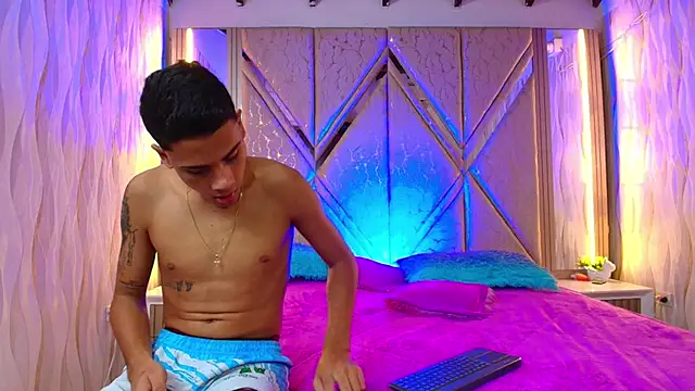 Twink davidxx online show from 10.16.25