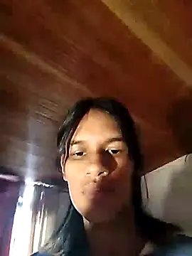 Snapshot of Couple_Moth666 chatting on 10.12.25 Couple Moth666 online show from 10.12.25