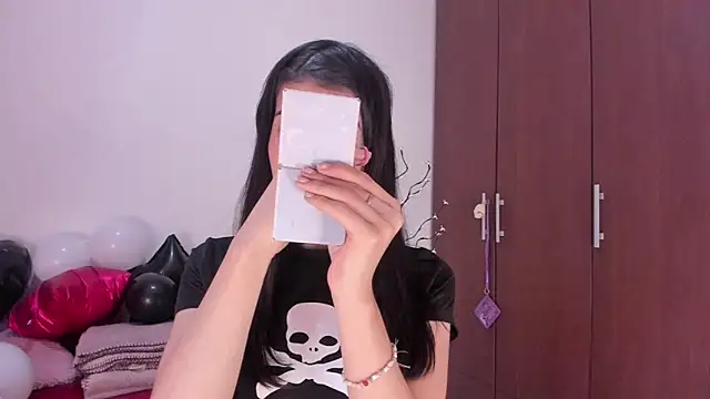 ScarlettRosetti online show from 01.17.26