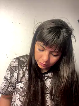 Snapshot of Bulma04 chatting on 11.08.25 Bulma04 online show from 11.08.25