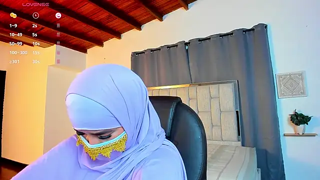 kalila latif online show from 11.30.25