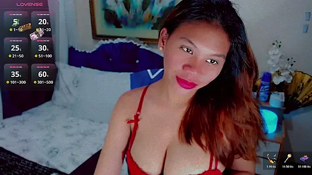 Snapshot of Prettypreggy chatting on 11.26.25 Prettypreggy online show from 11.26.25