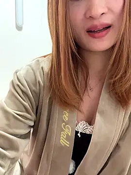 Snapshot of skys777 chatting on 12.04.25 skys777 online show from 12.04.25