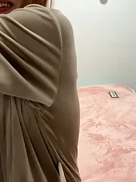 Snapshot of skys777 chatting on 12.14.25 skys777 online show from 12.14.25