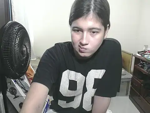 Snapshot of Mirage_Sertori chatting on 12.03.25 Mirage Sertori online show from 12.03.25