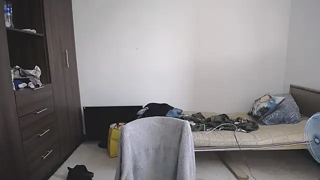 Snapshot of Mirage_Sertori chatting on 04.04.26 Mirage Sertori online show from 04.04.26