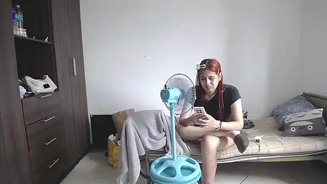 Snapshot of Mirage_Sertori chatting on 04.11.26 Mirage Sertori online show from 04.11.26