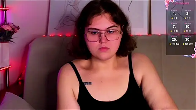 Snapshot of chatting on 10.14.25 online show from 10.14.25