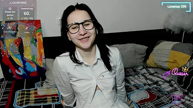 Snapshot of ChristinaFivePlus chatting on 01.18.26 ChristinaFivePlus online show from 01.18.26