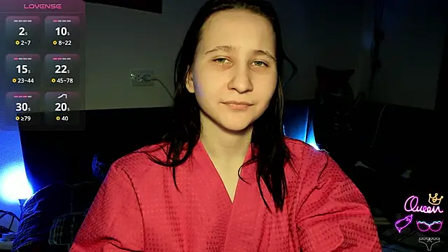 Snapshot of ChristinaFivePlus chatting on 03.04.26 ChristinaFivePlus online show from 03.04.26